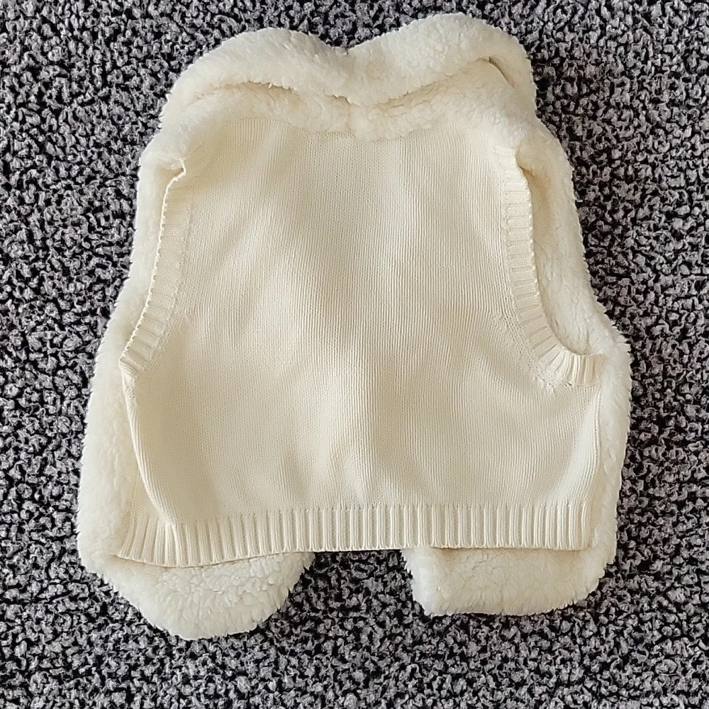 Gymboree Winter White Sherpa Sweater Vest Girls M 7/8 NWT